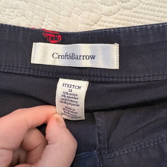Croft & Barrow Navy Skort w/ Red Lobster Embroidery | Size 14 - Picture 4 of 5